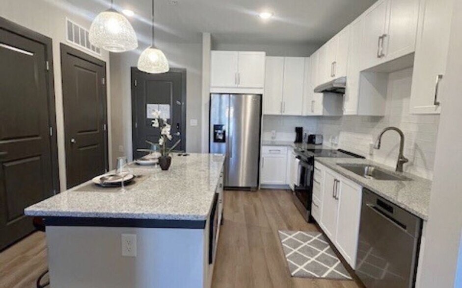 Building Photo - 98 Buford Dam Rd