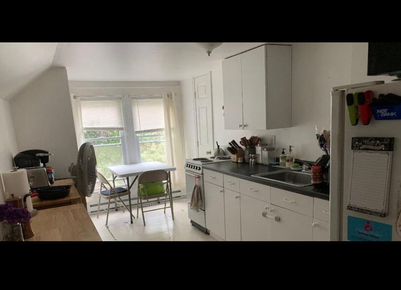 Building Photo - 30 Johnson Ave