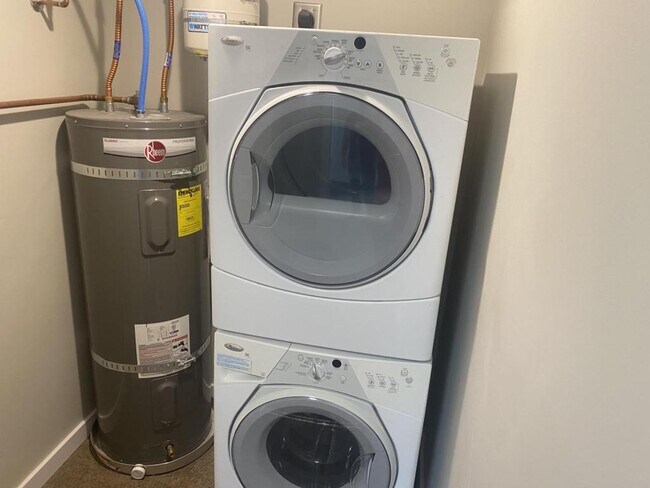 Building Photo - 476 Enterprise Blvd