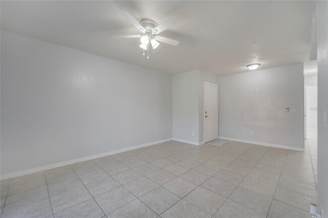 Building Photo - 9942 Turf Way