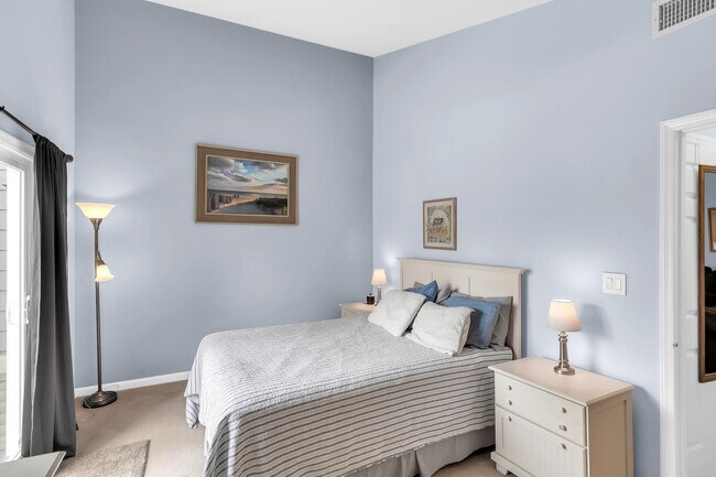 Building Photo - 1203 Erin Way