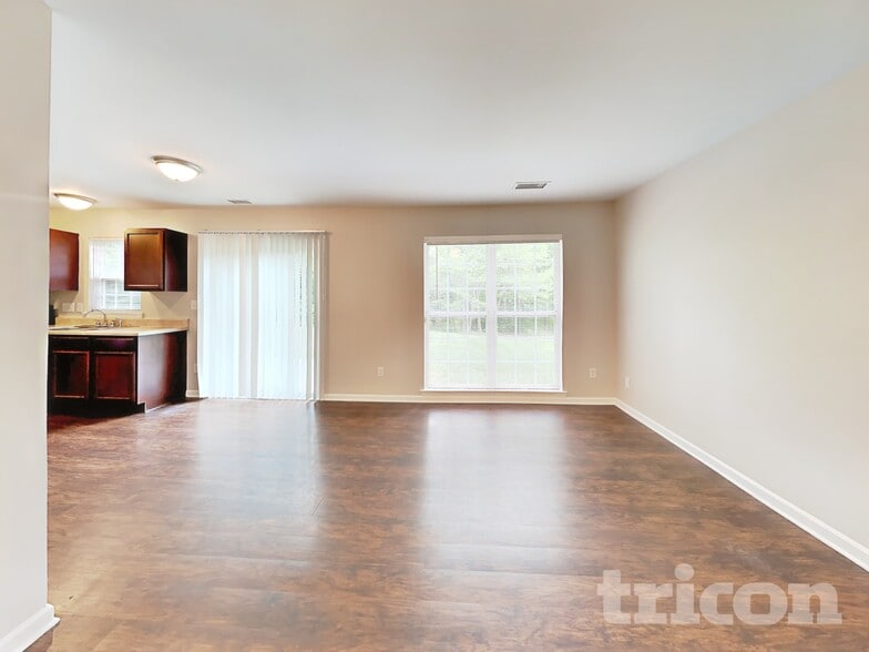Building Photo - 1626 Stoney Creek Ln