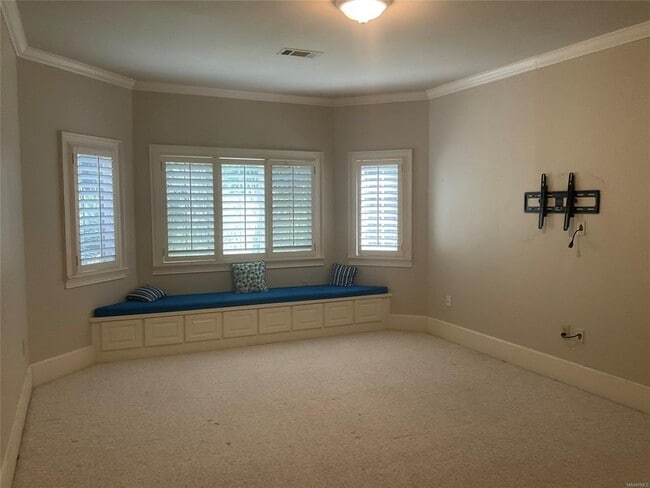 Building Photo - 56 Peachwood Dr