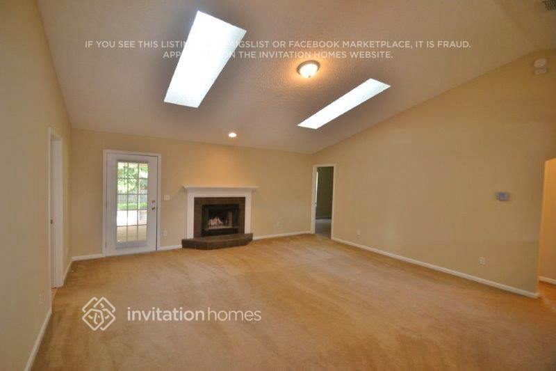 Building Photo - 326 Turtle Dove Dr