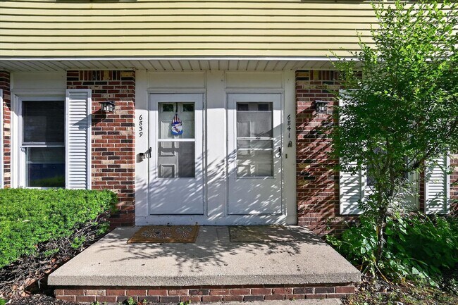 Building Photo - 6839-6841 Woodlake