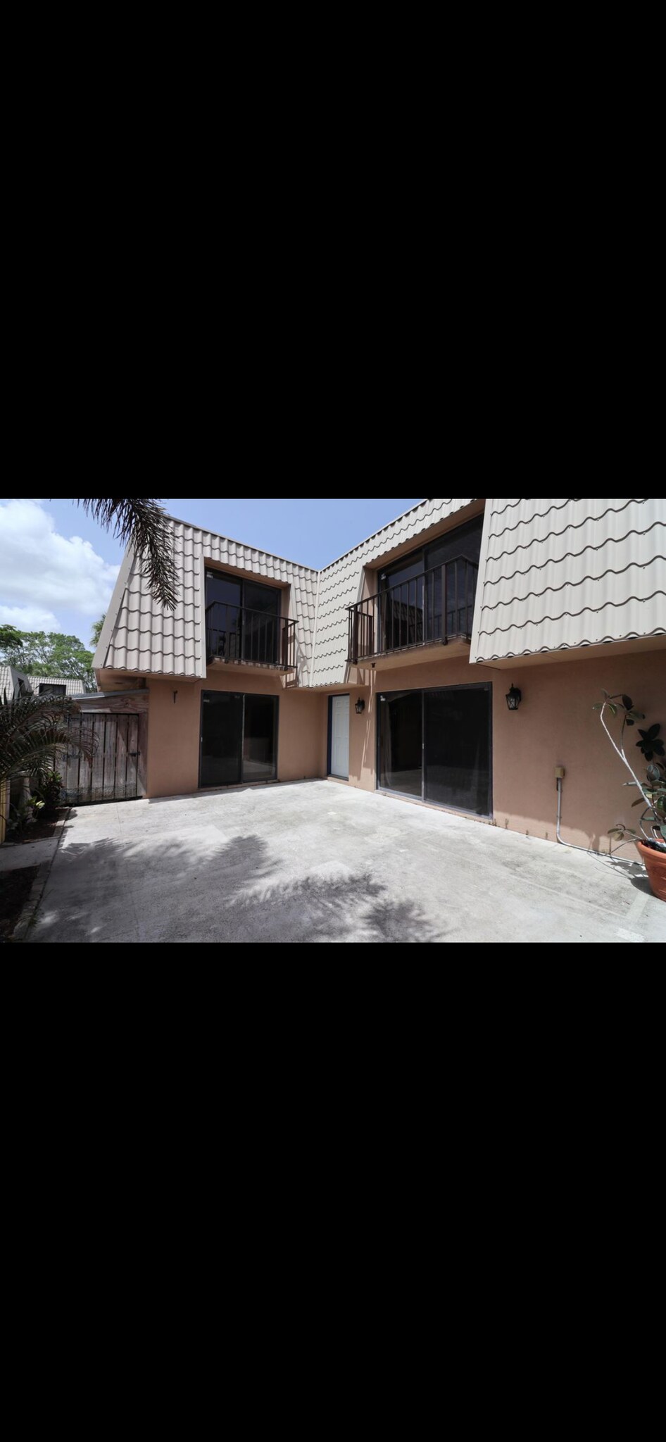 Building Photo - 5311 53rd Way