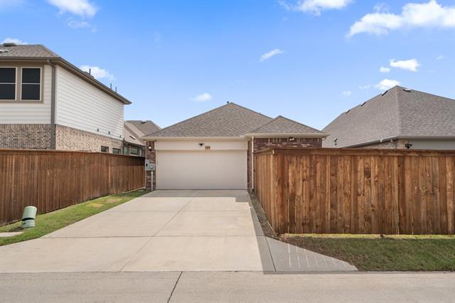 Building Photo - 1309 Haybale Ln