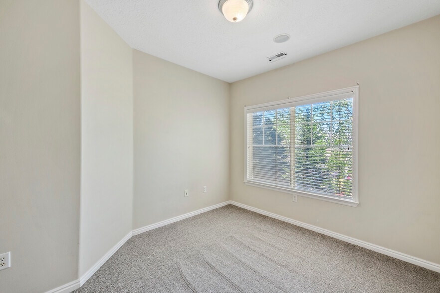 Building Photo - 1104 Meadow Fork Rd #9