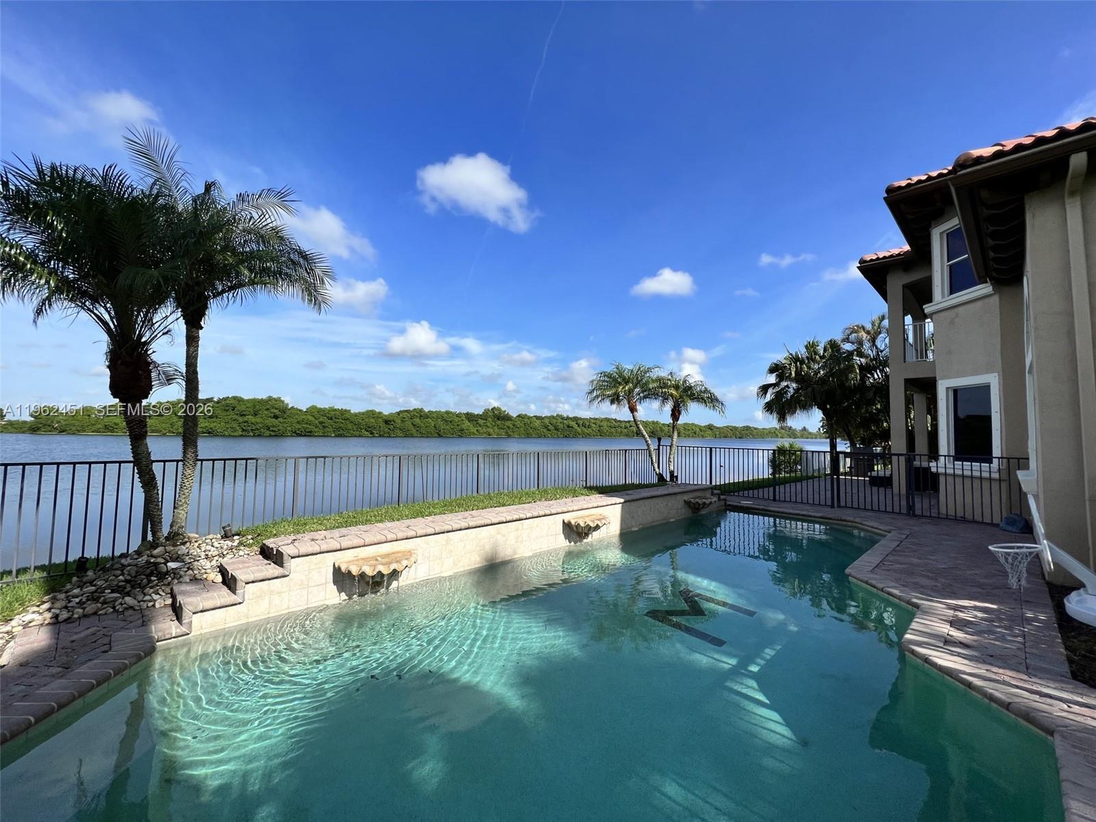 Building Photo - 4800 NW 124th Way