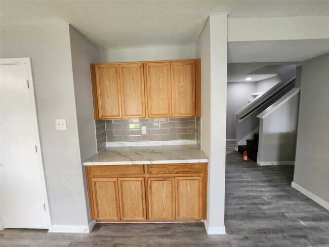 Building Photo - 20718 Blanton Brook Dr