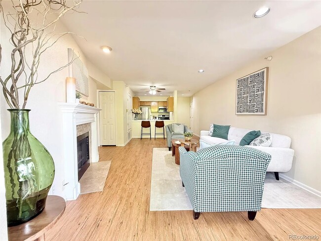 Building Photo - 444 S Kittredge St