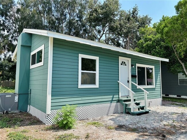 Primary Photo - 767 40th Ave S