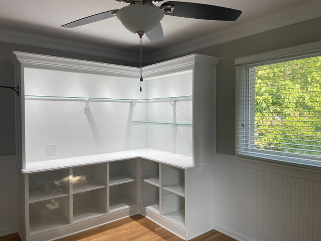 Building Photo - 2100 Cheltenham Rd