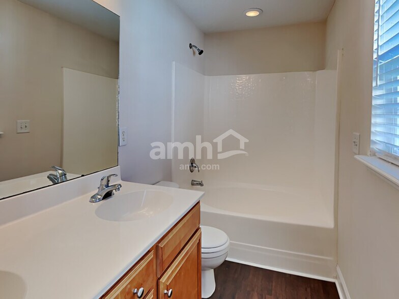 Building Photo - 2601 Mortise Ct