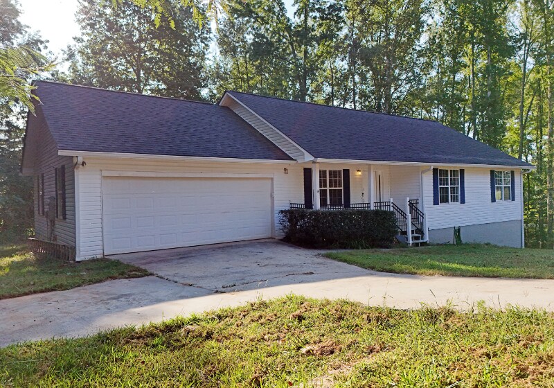 Building Photo - 54 Poplar Rd