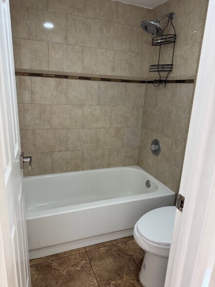 Building Photo - 8335 SW 152nd Ave