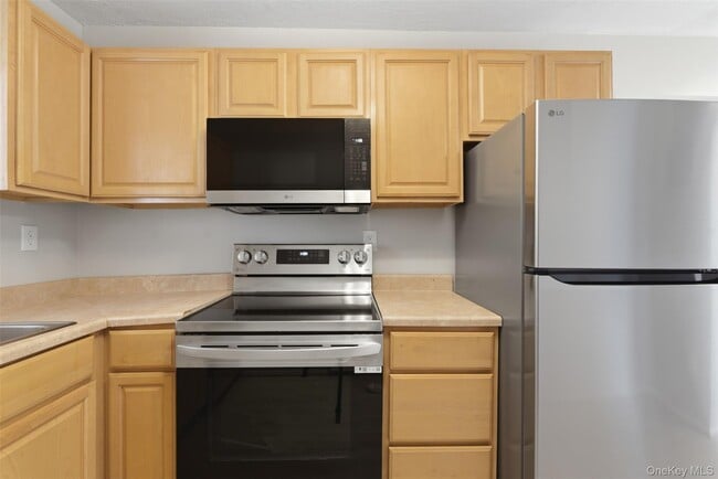 Building Photo - 614 Fox Run Ln