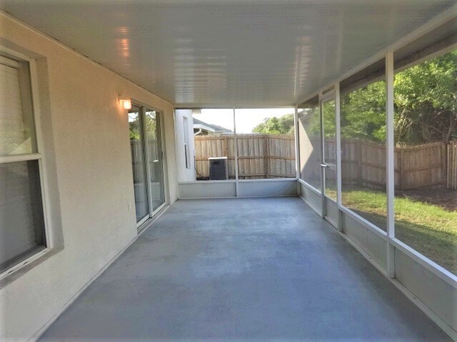 Building Photo - 13256 Early Run Lane