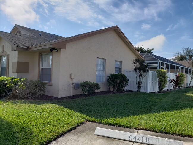 Building Photo - 9441 Boca Gardens Cir S