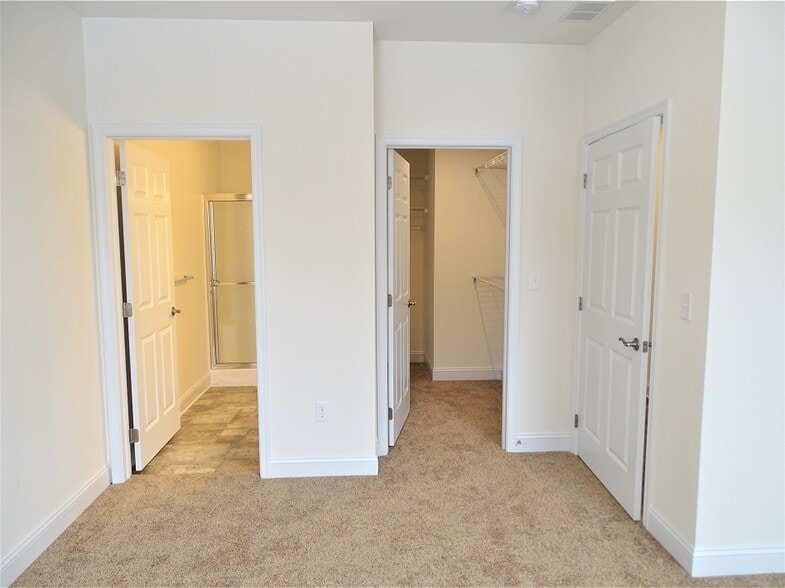 Building Photo - 20 Pequea Manor Dr