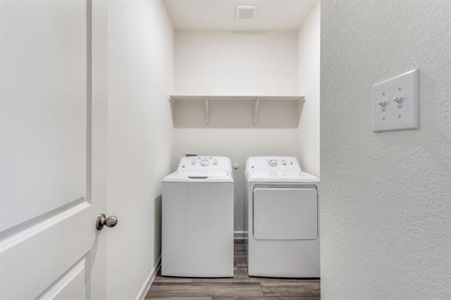 Building Photo - 2101 Burnwood St