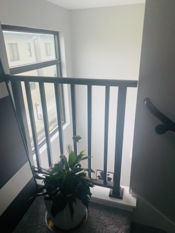 Building Photo - 947 Arlington Ave N