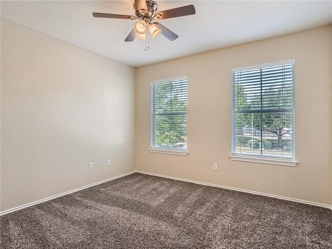 Building Photo - 13913 Harris Ridge Blvd