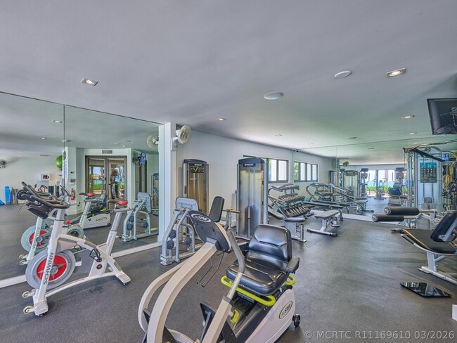 Building Photo - 3420 S Ocean Blvd