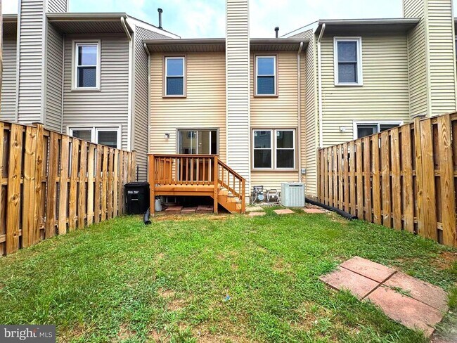 Building Photo - 5316 Ridley Ct