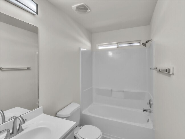 Building Photo - 19022 Yellow Thrush Dr