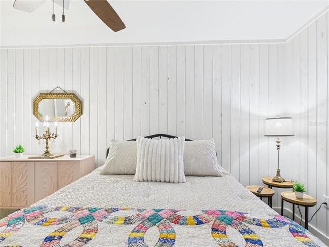 Building Photo - 222 7th St NW