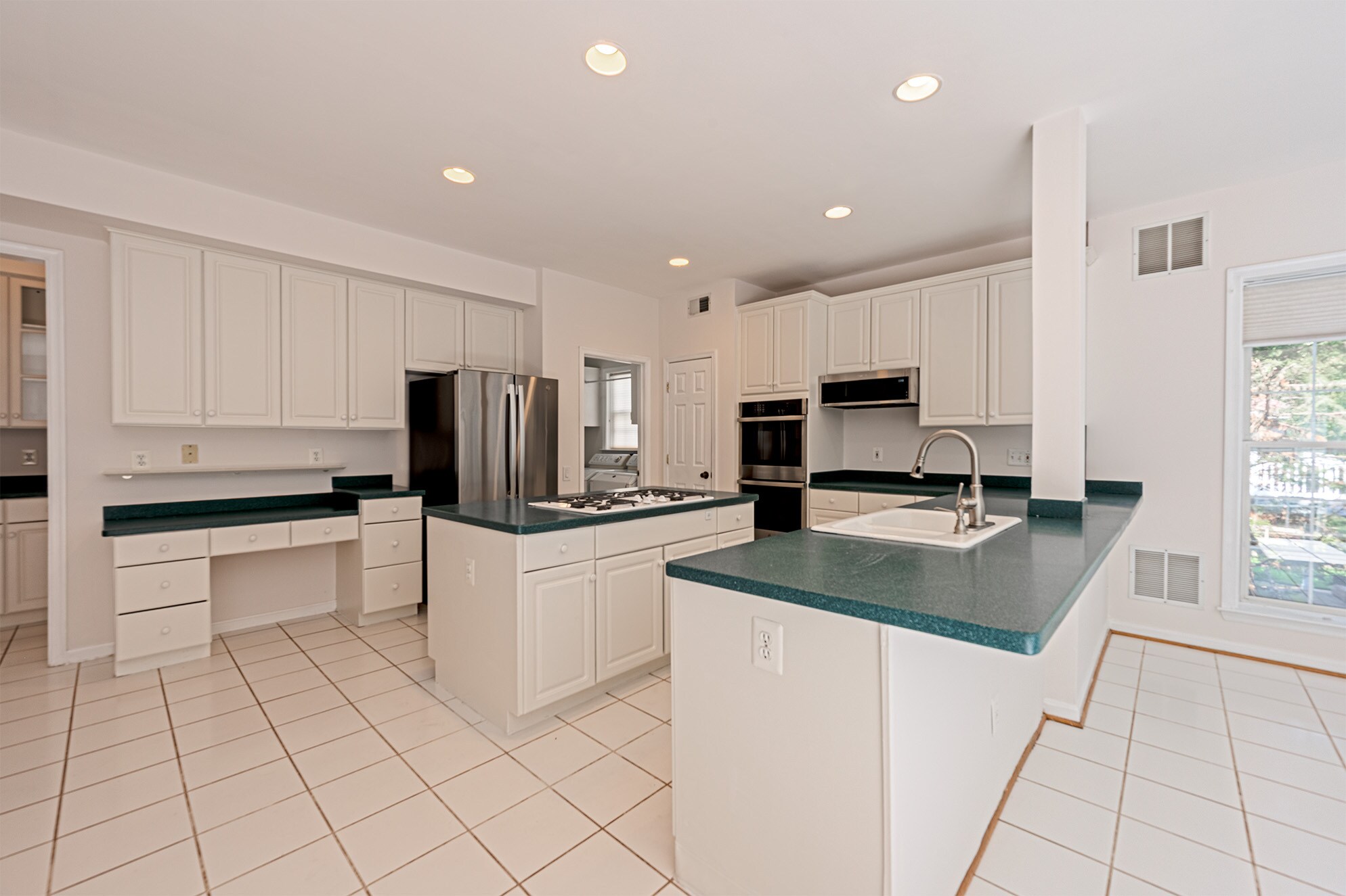 Building Photo - 47174 Chambliss Ct