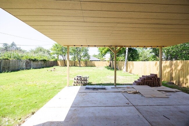 Building Photo - 2609 Herring Cir