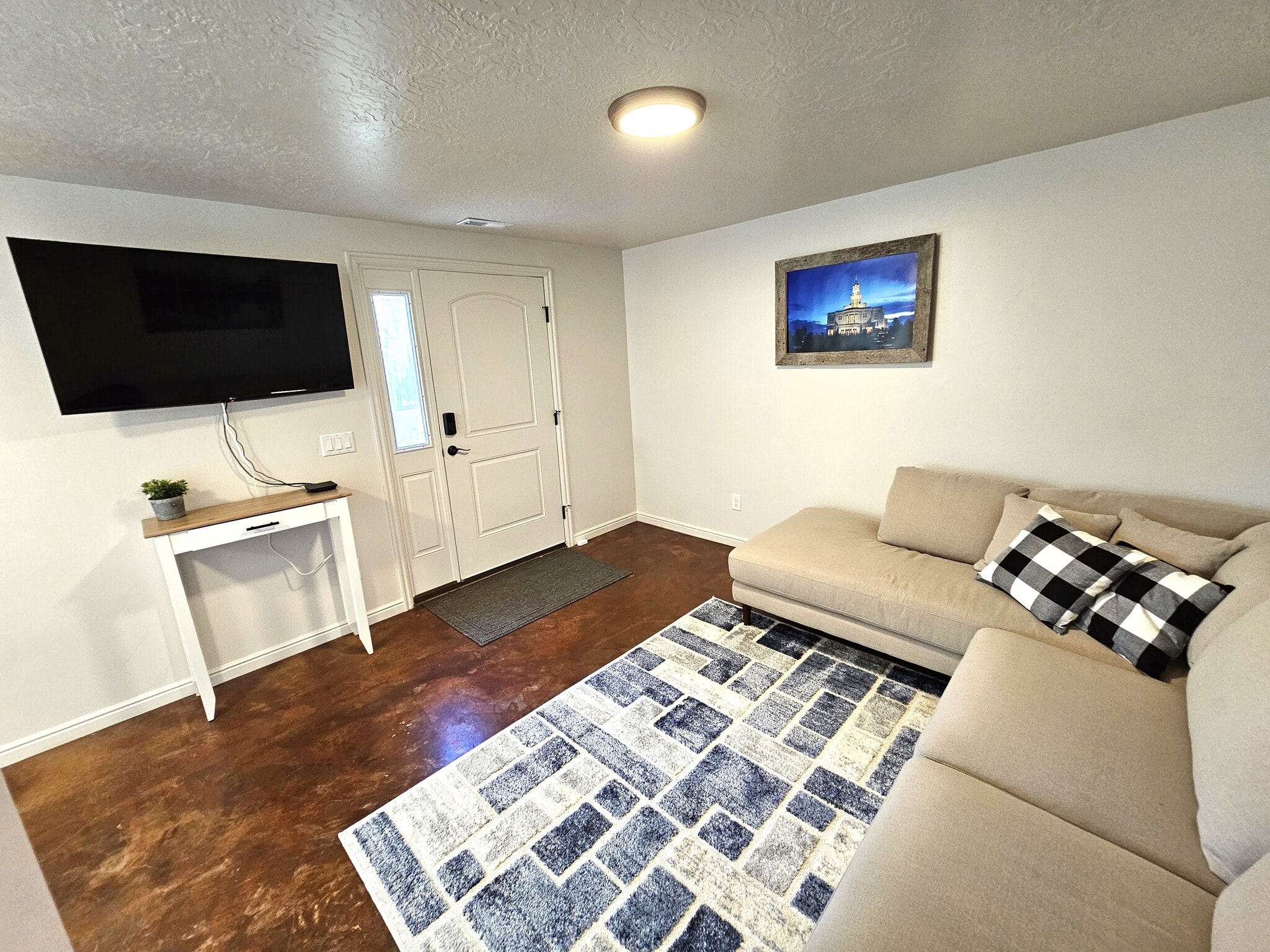 Building Photo - 1368 S 1050 W