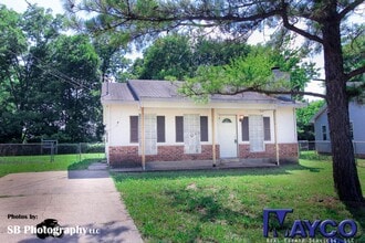 Building Photo - 1309 Norris Dr