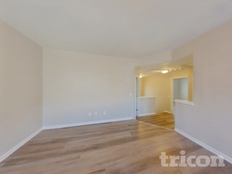 Building Photo - 7427 Balancing Rock Ct