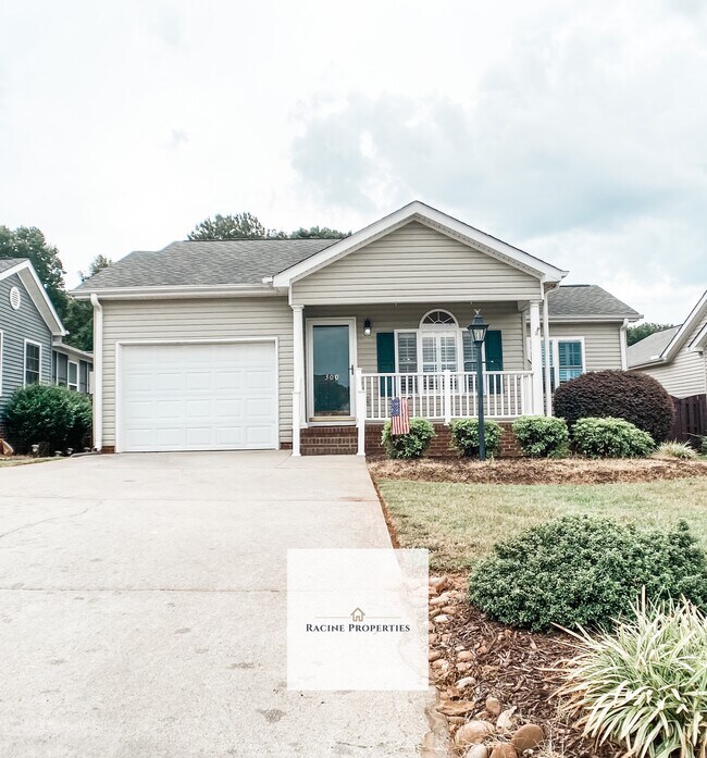 300 Herringbone Run 300 Herringbone Run Easley SC 29642 Apartment Finder