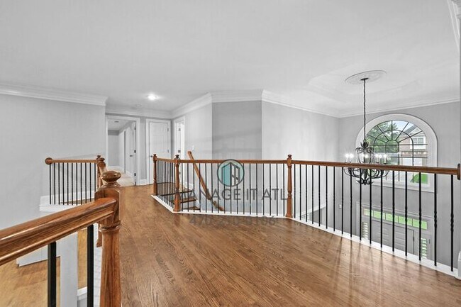 Building Photo - 5 Bedroom House in gated community in Duluth, GA.