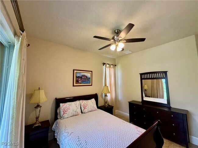 Building Photo - 1740 Ludlow Rd