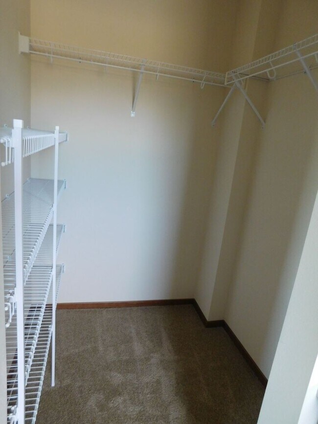 Building Photo - Gilkey 425,LLC#10