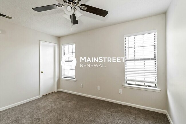 Building Photo - 3 Bedroom Pet-Friendly Home in OLIVE BRANCH, MS with Main Street Renewal