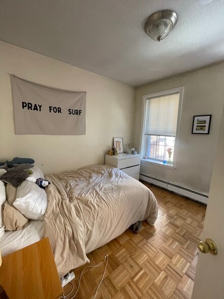 Building Photo - 36 Garden St