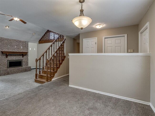 Building Photo - 2131 Jazzman Dr