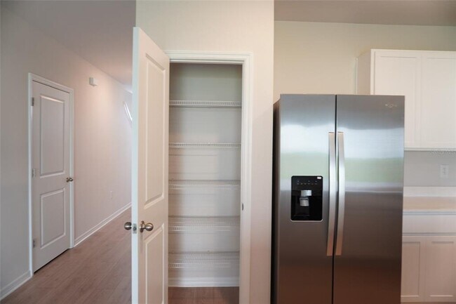 Building Photo - 4666 Stargazer Ct