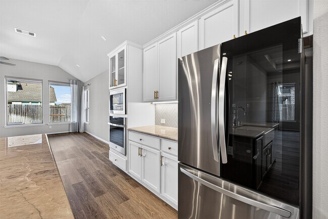 Building Photo - 10406 Talitha Trl