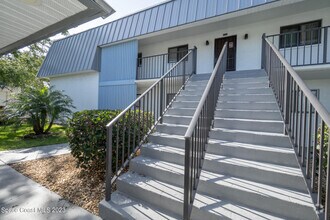 Building Photo - 205 S Banana River Blvd