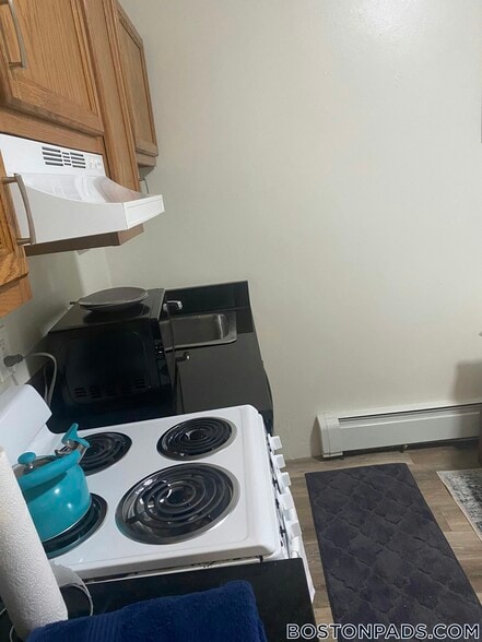 Building Photo - 10 Wait St