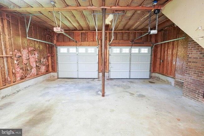 Building Photo - 5679 Anchor Pl