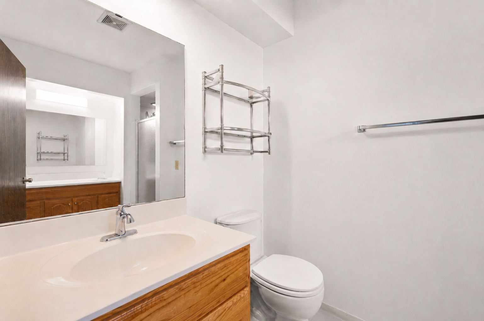 Building Photo - 3622 Rolling Hill Dr