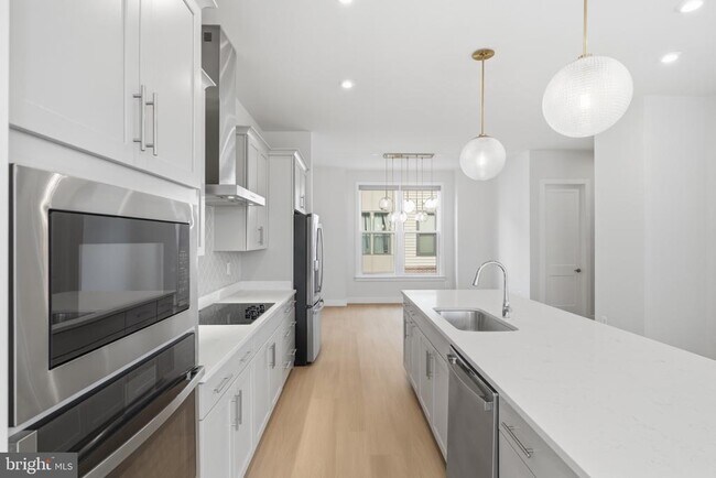 Building Photo - 2389 Liberty Lp